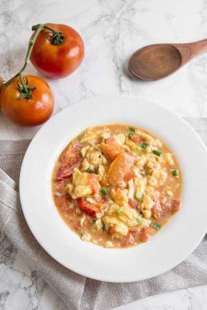 Asian-Inspired Easy Scrambled Eggs with Tomatoes