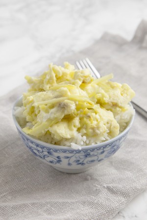 chinese-chives-with-milky-fluffy-eggs