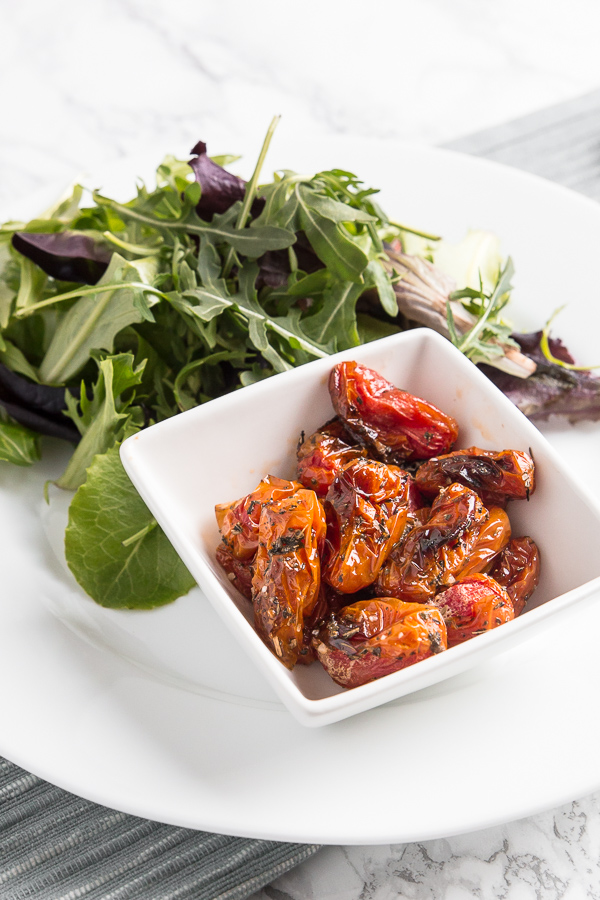 5 mins to prep this fail-proof roasted tomatoes recipe! Oven-roasted tomatoes bursting with sweet juicy flavors. Awesome appetizer, side, with pasta/salad.